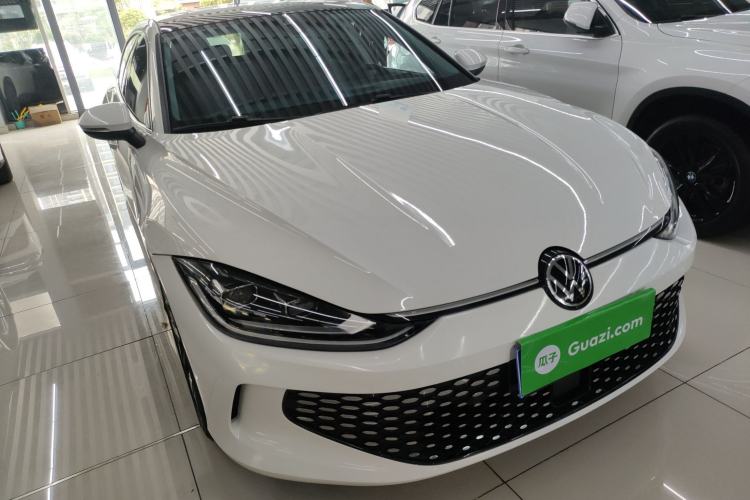 Used Volkswagen Lamando 2022 Lavida L 280TSI DSG Cool & Spicy Edition Front Right 45 Deg