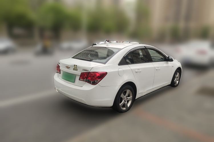 Used Chevrolet Cruze 2013 1.8L SE AT
