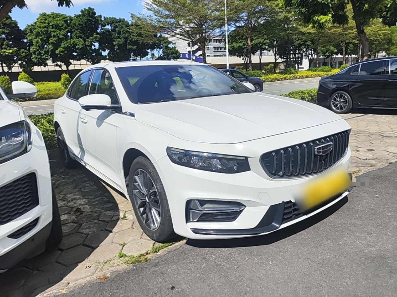 Geely Auto Preface 2023 1.5TD Fuyao Version — снимка 3