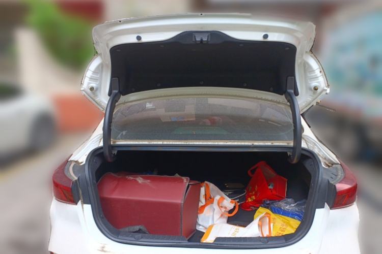 Used CHANGAN Eado 2020 PLUS Blue Whale NE 1.4T GDI DCT Prestige Model Trunk