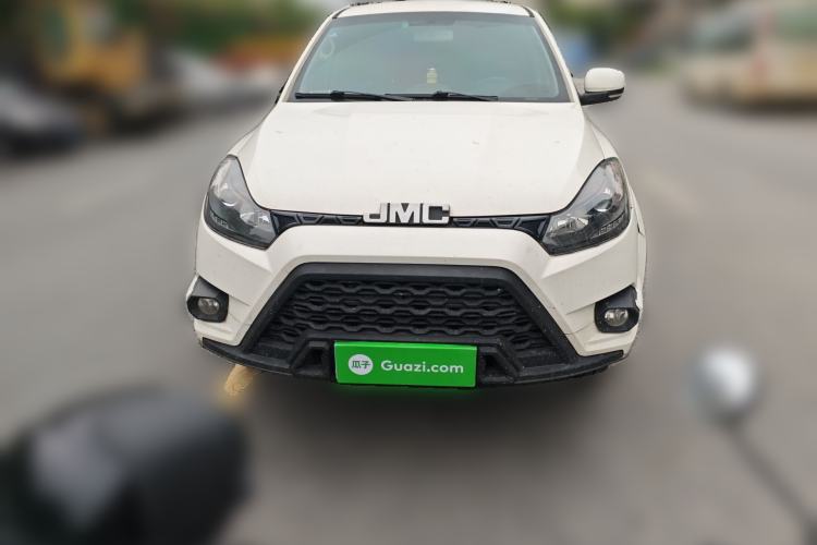 Used JMC Yuhu 5 2018 2.4T Classic Edition Diesel Manual 4x4 Luxury Shield Version with Extended Wheelbase Front