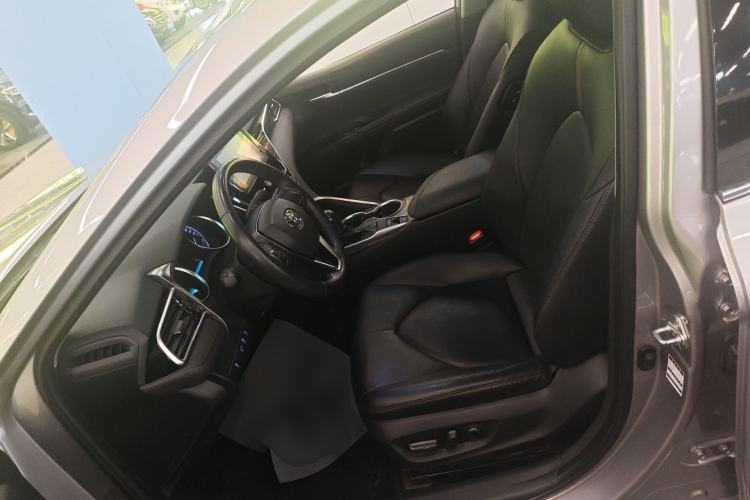 Used Toyota Camry 2022 2.0GVP Premier Edition Left Front Seat
