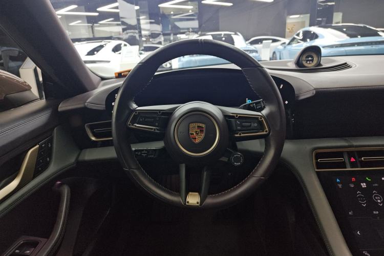 Used Porsche Taycan 2022-Year Updated Taycan