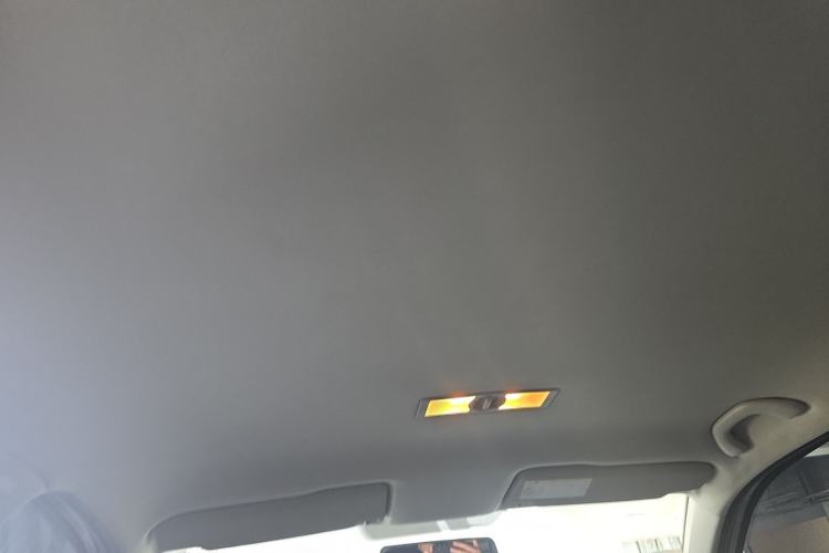 Used Volkswagen Gran Lavida 2015 1.6L Automatic Fashion Edition