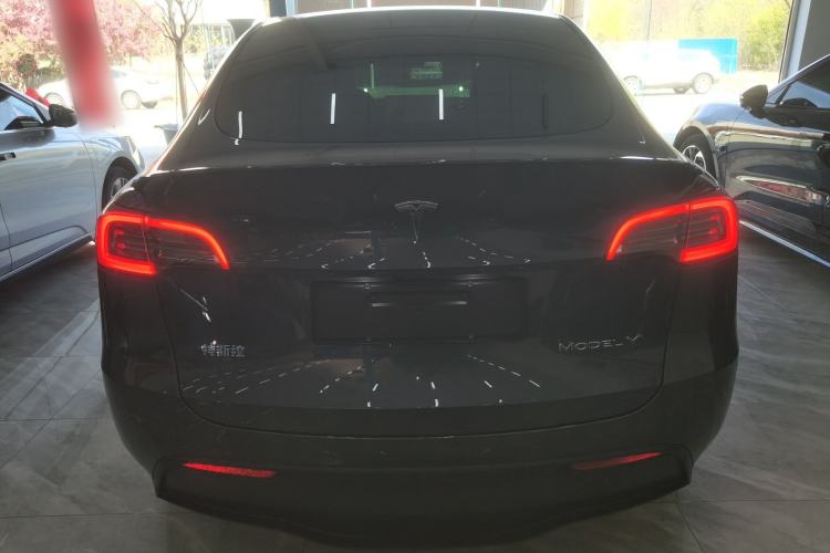 Used Tesla Model Y 2023 Long-Range All-Wheel-Drive Version Rear