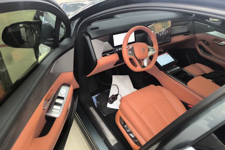 Used BYD Tang L 2025 DM 215KM LiDAR Flagship Model
