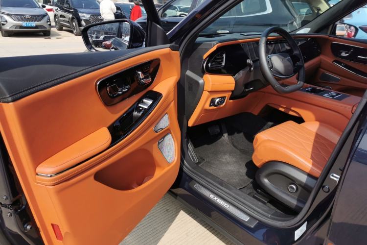 Used EXEED Lanyue C-DM 2025 180 Ultra-Long Range Ultra All-Wheel Drive 6-Seater