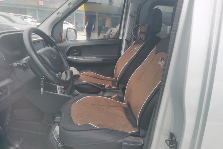 Used CHANGAN KAICHENG Ruixing M60 2023 1.6L CNG Comfort-Grade 6-Seater Passenger Vehicle Left Front Seat