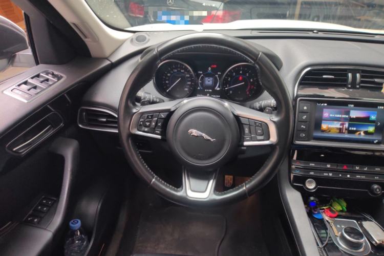 Used Jaguar F-PACE 2018 2.0T Four-Wheel Drive Urban Luxury Edition