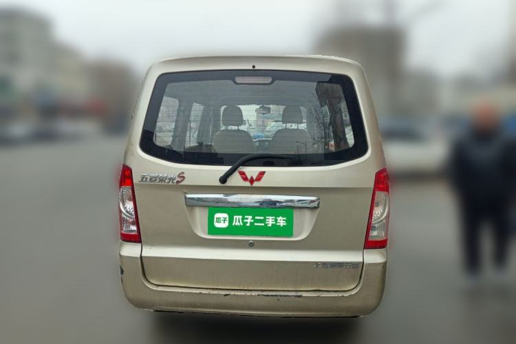 Used Wuling Rongguang 2014 1.5L S Standard Version