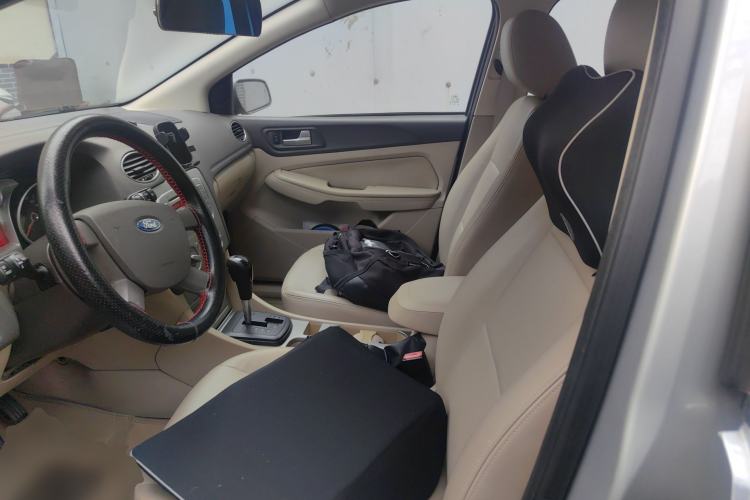 Used Ford Focus 2011 Hatchback 1.8L Automatic Fashion Edition
