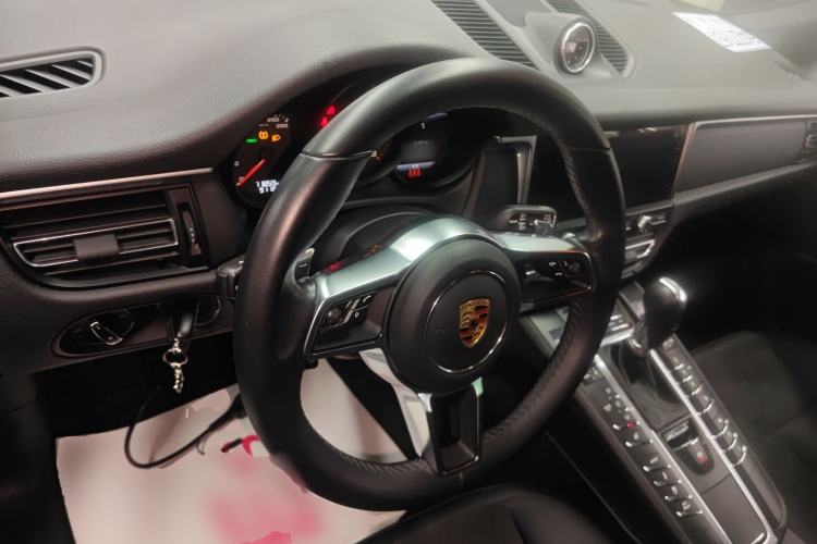Used Porsche Macan 2018 Macan 2.0T
