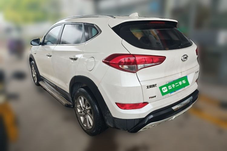 Used Hyundai Tucson 2015 1.6T Dual-Clutch Two-Wheel-Drive Smart Model Rear Left 45 Deg