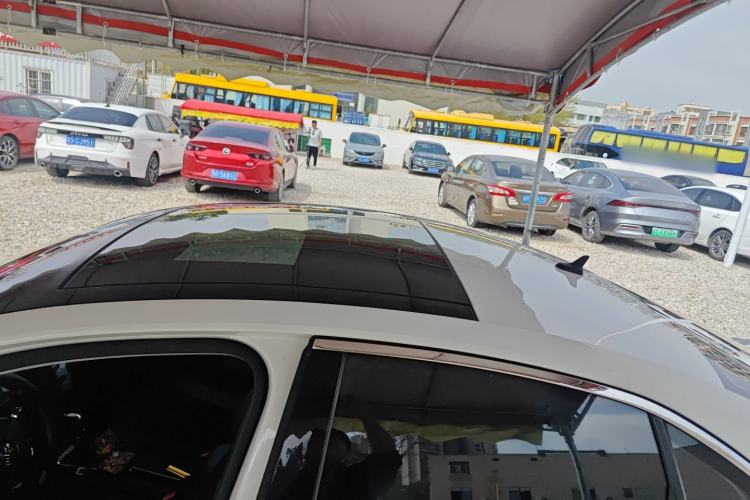 Used Volkswagen Lamando 2018 280TSI DSG Comfort Edition
