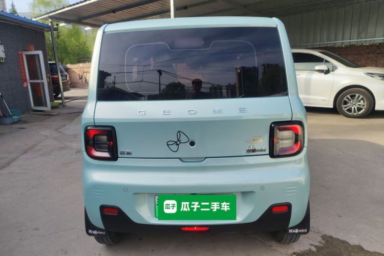 Used Geely Galaxy Panda 2024 Panda Mini 200km Endurance Bear Rear