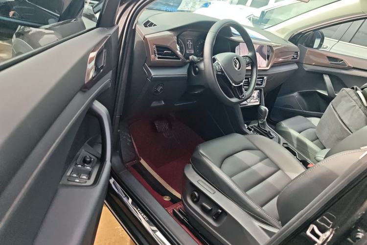 Used Volkswagen Tharu 2021 280TSI Two-Wheel-Drive Luxury Plus Edition