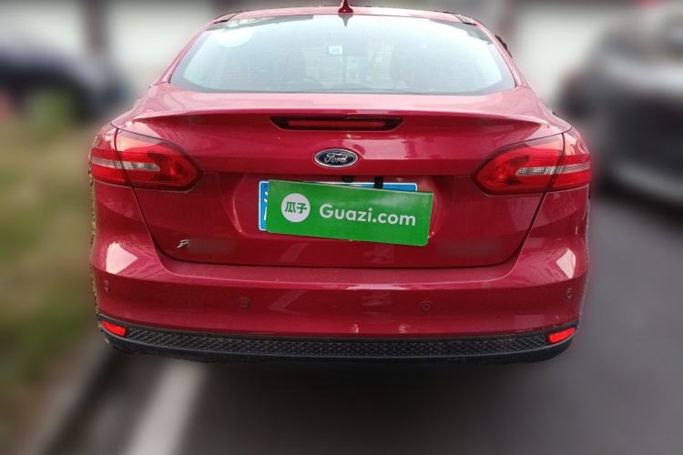 Used Ford Focus 2018 Sedan Classic 1.6L Automatic Trendy SmartDrive Edition
