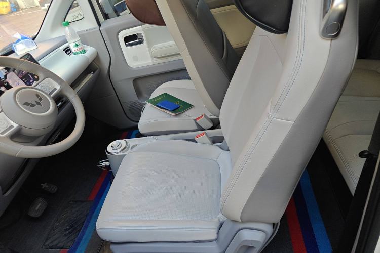 Used Wuling Air ev 2023 - Four Seats - Advanced Edition
