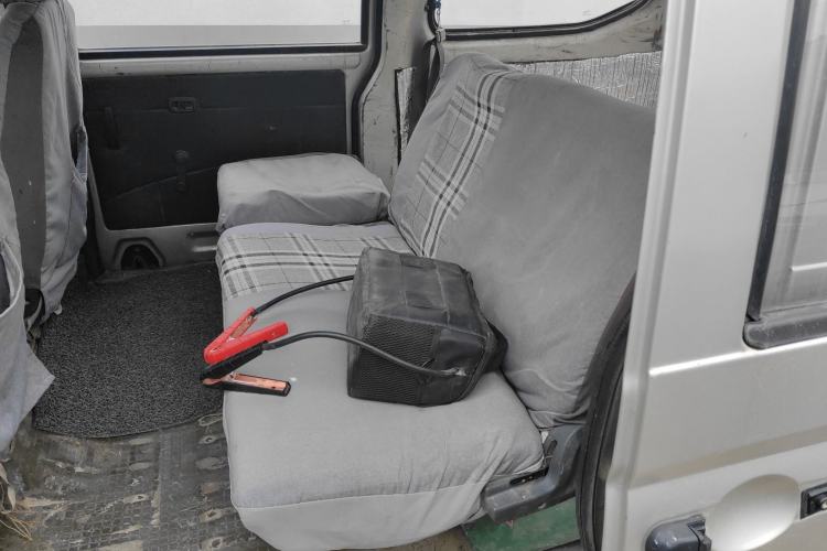 Used Wuling Zhiguang 2010 1.0L New Version Practical Short-Body L2Y