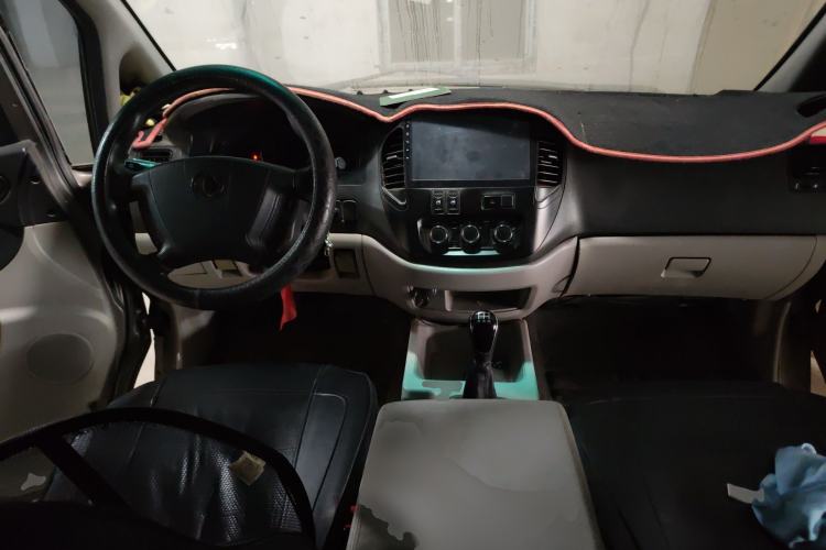 Used FORTHING Lingzhi 2017 V3 1.5L 5-Seater Special Offer Model