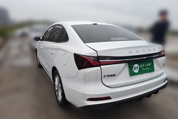 Used Roewe i5 2023 1.5L Manual Comfort Edition
