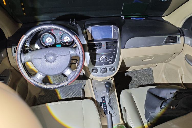 Used Buick Excelle 2011 1.6LX-AT
