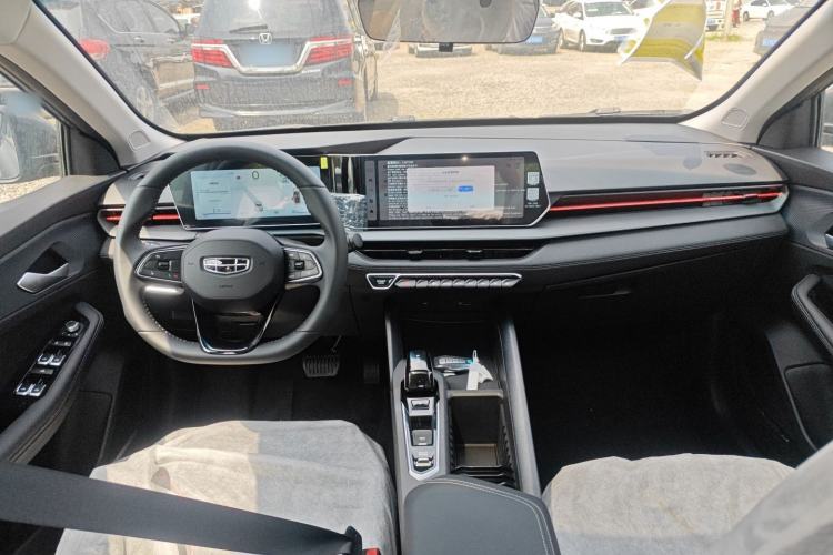 Used Geely Auto Binray 2024 Binrui COOL 1.5T DCT Longteng Edition Center Console