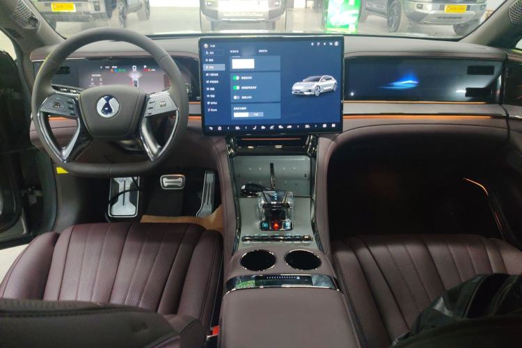 Used Denza Z9GT 2024 1100 Four-Wheel Drive Ultra Version Interior 2