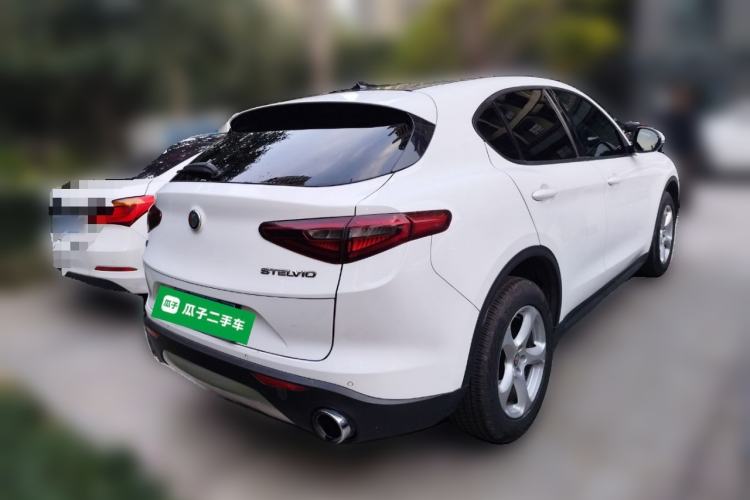 Used Alfa Romeo Stelvio 2017 2.0T 200HP Elite Edition
