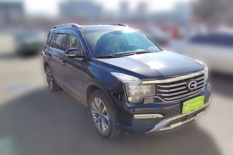 Used GAC Trumpchi GS8 2017 320T Two-Wheel Drive Luxury Smart Connectivity Version (7 Seats) Front Right 45 Deg