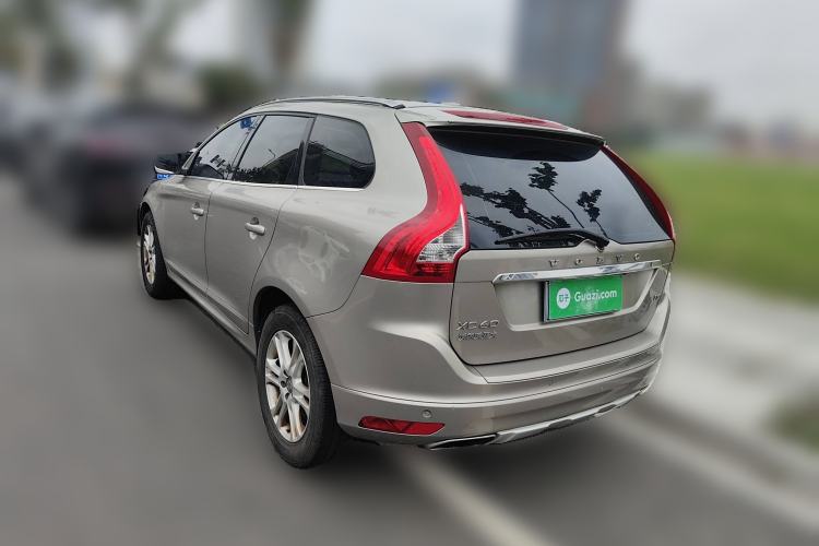 Used Volvo XC60 2015 T5 Smart Upgrade Model
