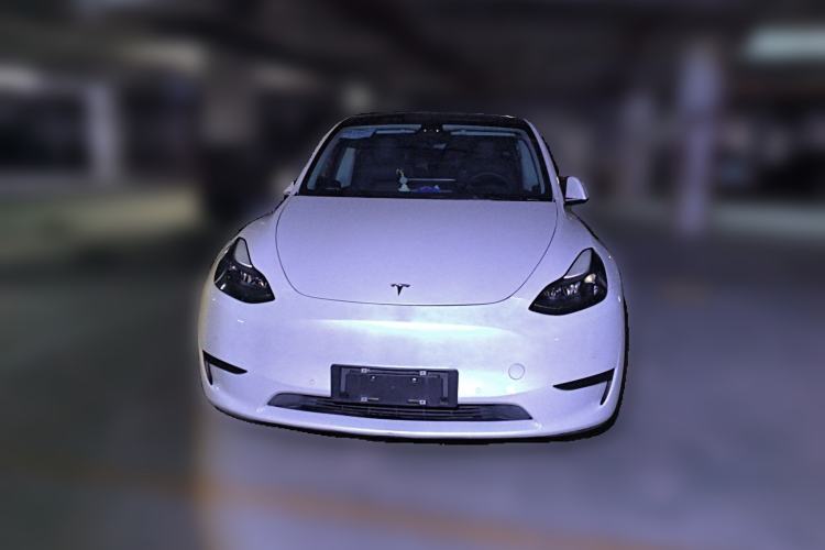 Used Tesla Model Y 2022 Rear-Wheel-Drive Version Front