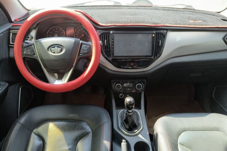Used FAW Senya R7 2016 1.6L Manual Luxury Model