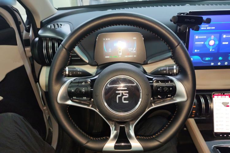 Used BYD Yuan PLUS 2024 Honor Edition 430KM Leading Model
