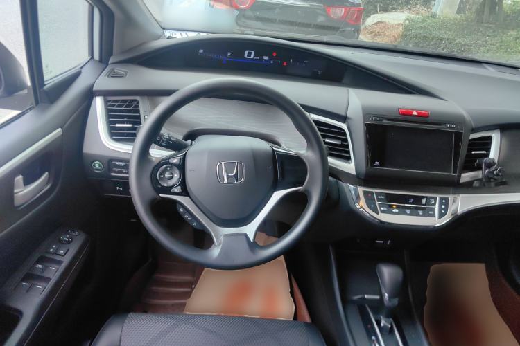 Used Honda Jade 2014 1.8L Automatic Comfort Elite Version 5 Seats