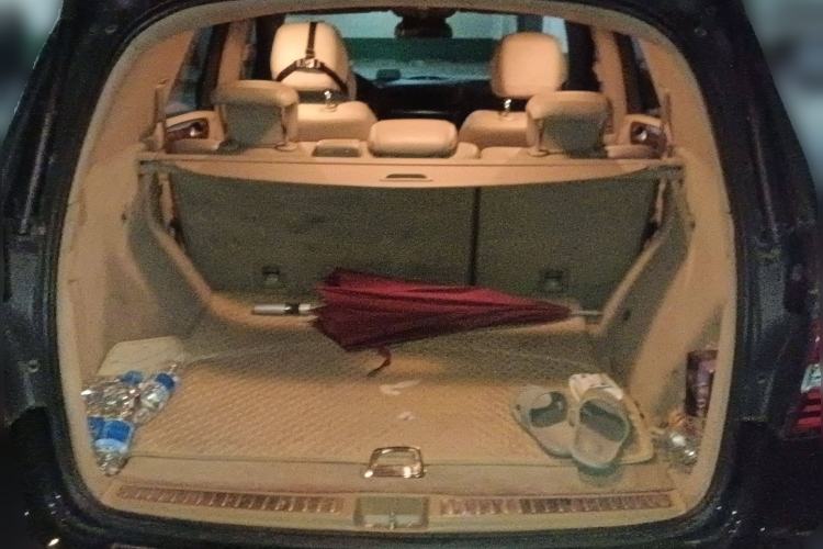 Used Mercedes-Benz M-Class 2012 ML 350 Sport Edition Trunk