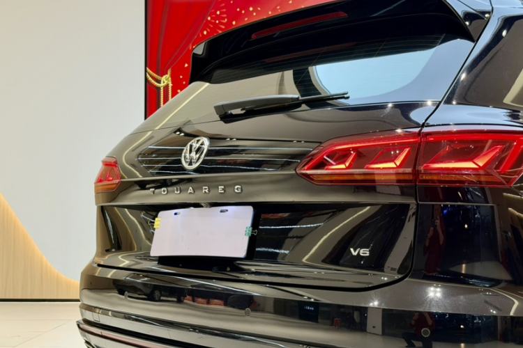 Used Volkswagen Touareg 2020 3.0 TSI Luxury Edition China VI Exterior 5