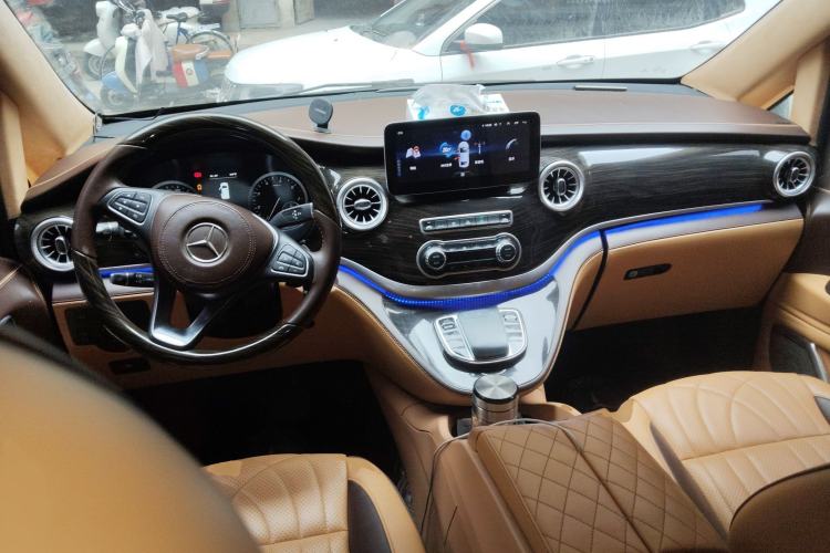 Used Mercedes-Benz Vito 2020 2.0T Business Version 7 Seats