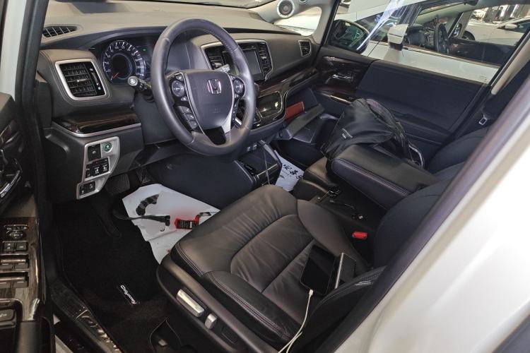 Used Honda Odyssey 2018 2.4L Supreme Edition