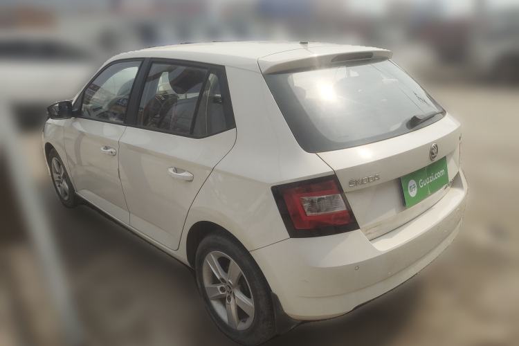 Used Skoda Fabia 2016 1.4L Automatic Car Enjoy Edition