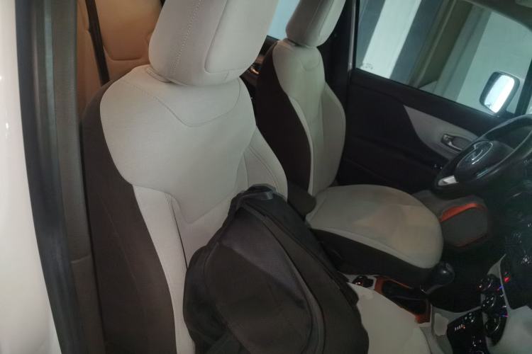 Used Jeep Renegade 2017 180TS Automatic Four-Wheel Drive Superior Edition