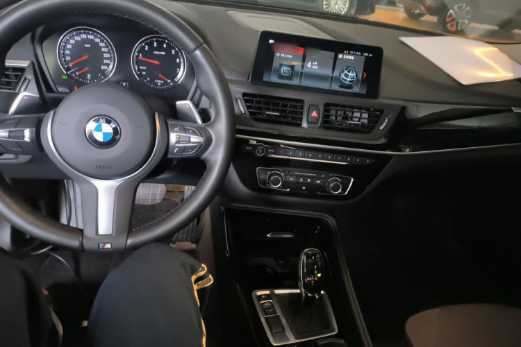 Used BMW 1 Series 2020 125i Leading Model M Sport Package