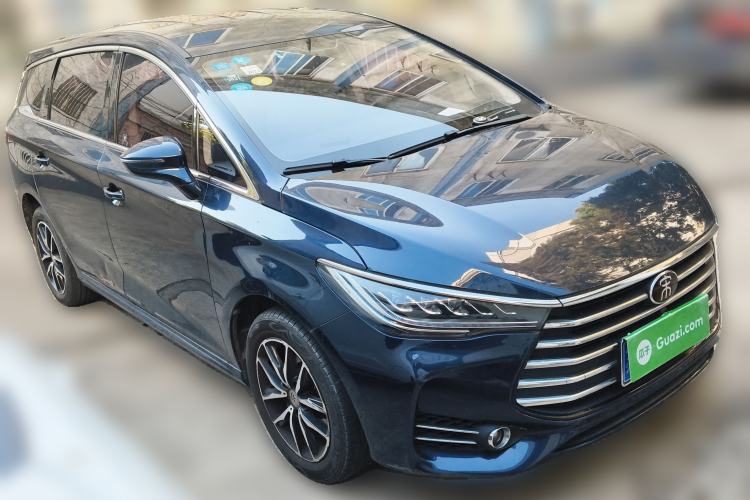 Used BYD Song MAX 2017 1.5T Manual Smart Connect Luxury 7-Seater