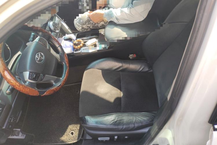 Used Toyota Reiz 2012 2.5V Fengdu Elite Stylish Edition