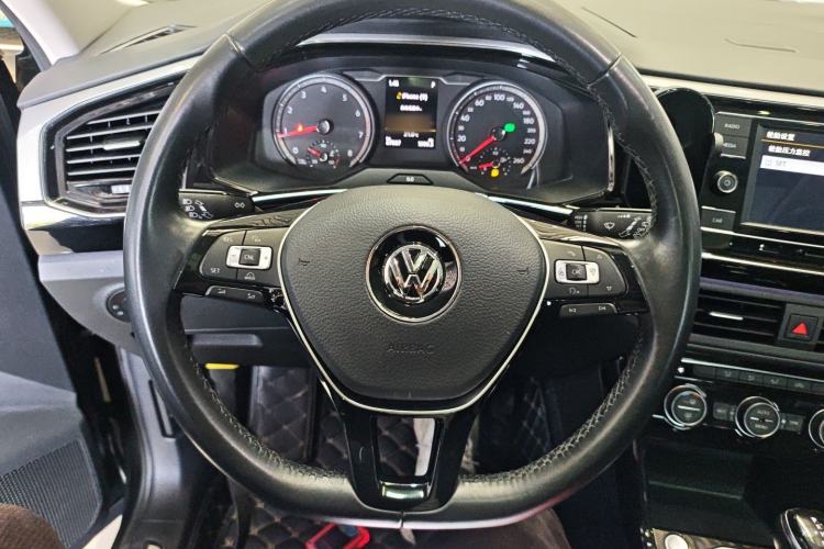 Used Volkswagen Tayron 2019 330TSI Two-Wheel Drive Luxury Model China VI Standard