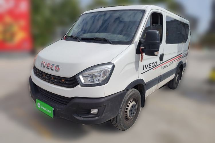 Used Iveco Eurocargo 2021 2.0T Manual Super-Rui Short Wheelbase Low-Roof Side-Hinged Door F1A