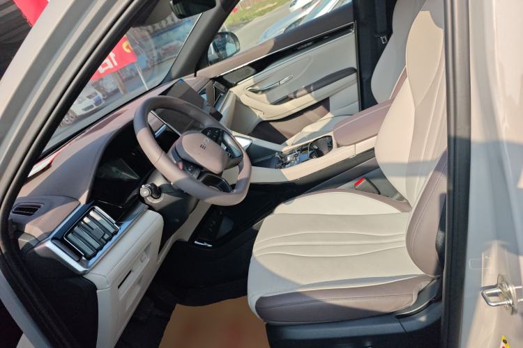 Used BYD Song PLUS New Energy 2025 DM-i Smart Drive 112KM Prestige Model
