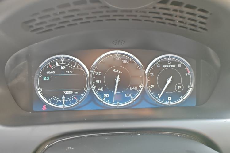 Used Jaguar XJ 2015 XJL 2.0T Two-Wheel-Drive Elegant Business Edition