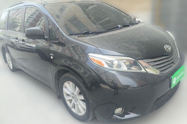 Used Toyota SIENNA 2017 3.5L Four-Wheel Drive LE Trim 7 Seats – U.S. Specification