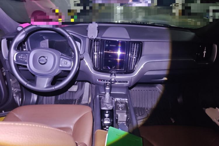 Used Volvo XC60 2021 T5 4x4 Smart Luxury Edition
